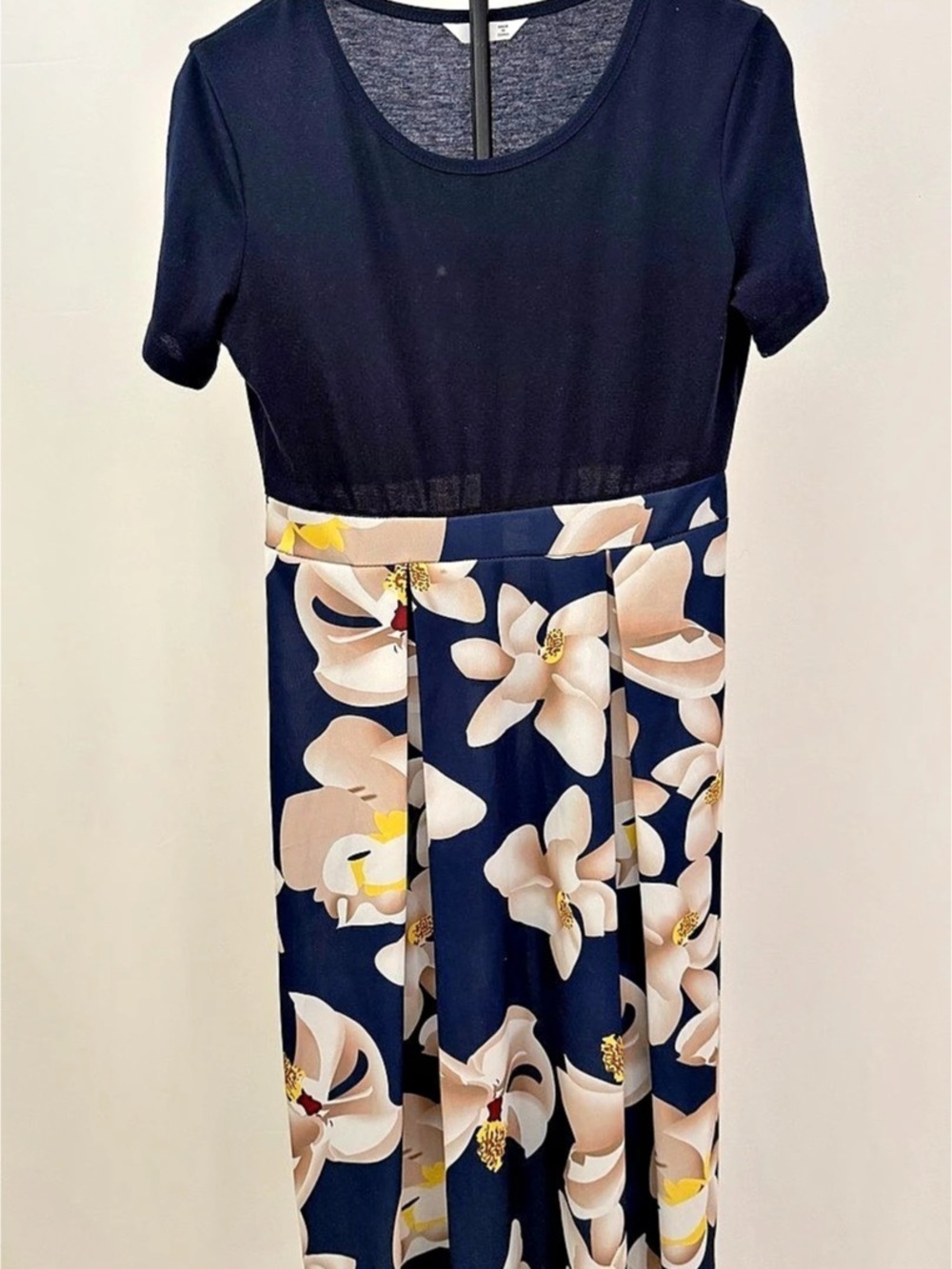 Floral Midi Dress in Blue & White Size Medium
